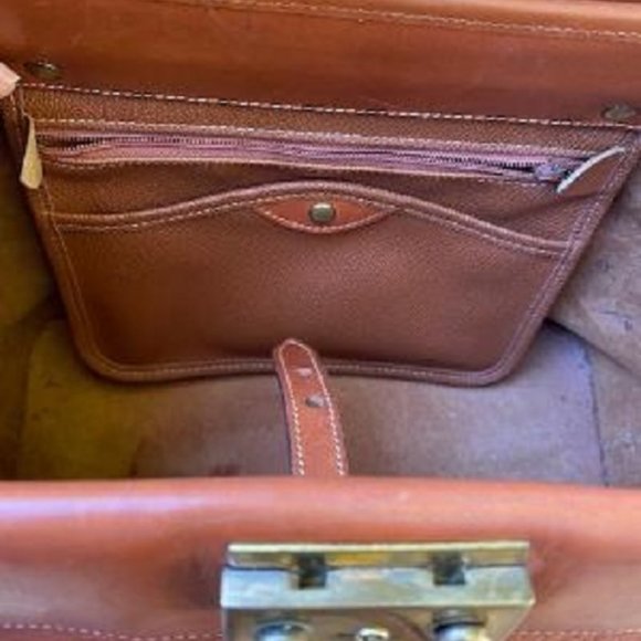 SOLD! ALL LEATHER Dooney & Bourke Tote Bag LIMITED EDITION Orig. $599.00 Macy - Picture 7 of 7